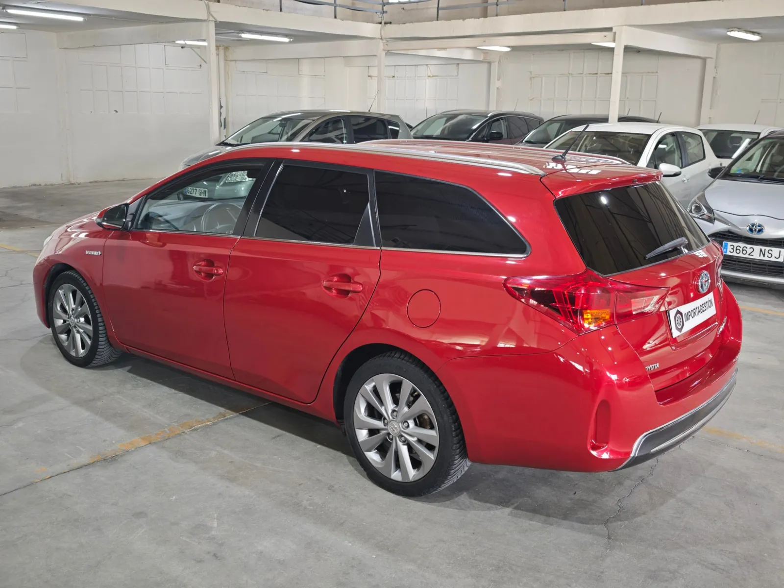 Toyota Auris Hybrid Active Touring Sports, foto 2