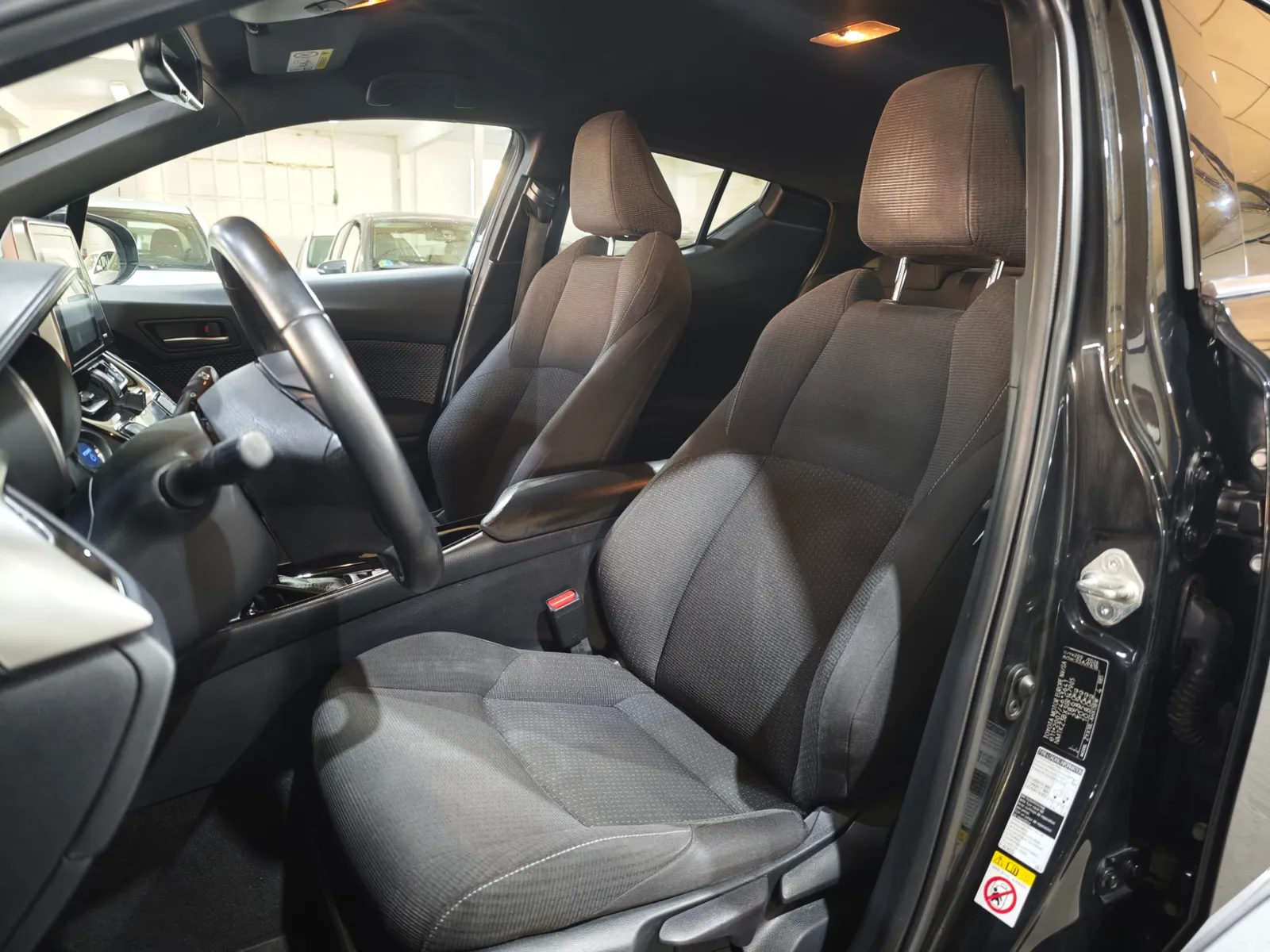 Toyota C-HR 1.8 125H Advance, foto 4
