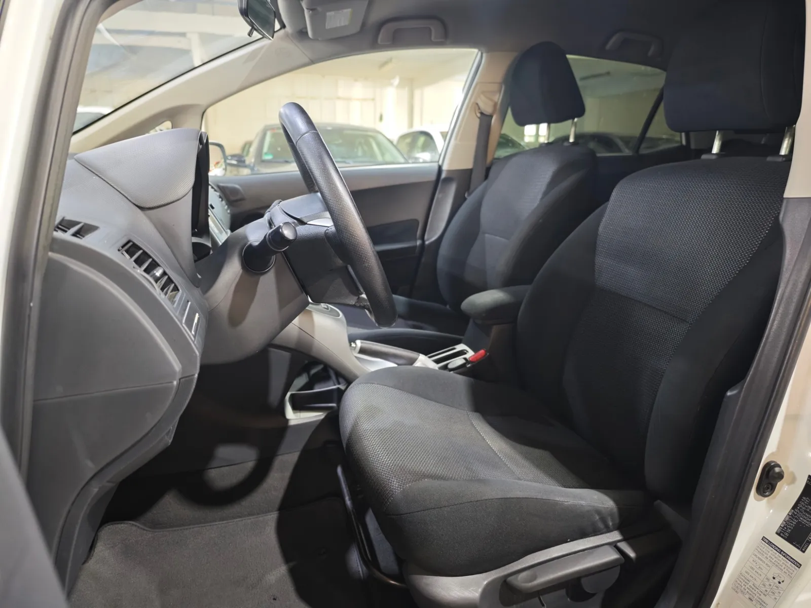 Toyota Auris 1.8 Híbrido Advance, foto 4