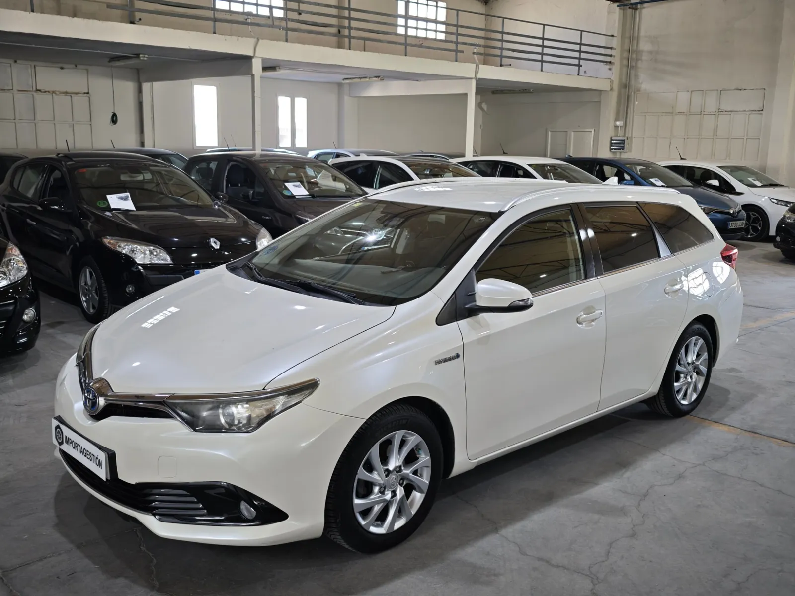 Toyota Auris 1.8 140H Active Touring Sports, foto 1