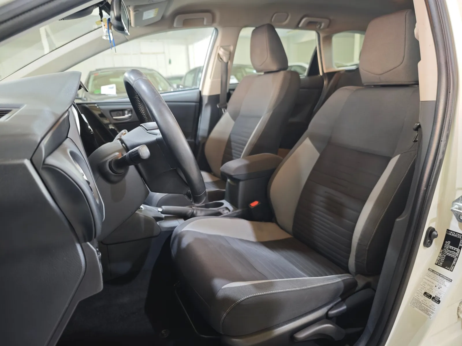 Toyota Auris 1.8 140H Active Touring Sports, foto 4