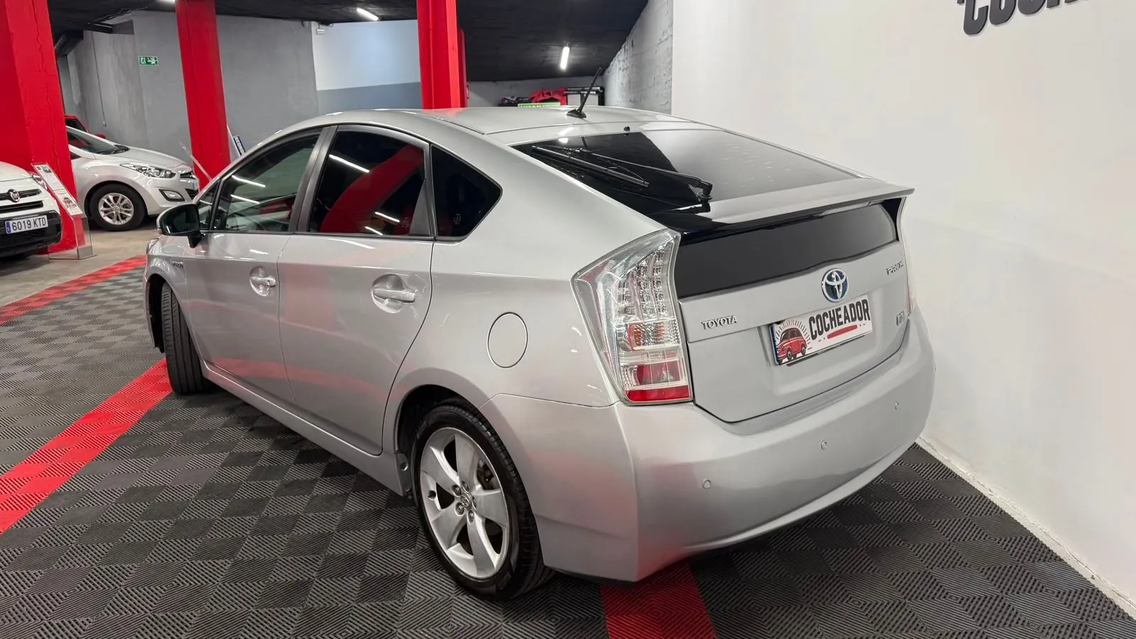 Toyota Prius 1.8 HSD ADVANCE, foto 4