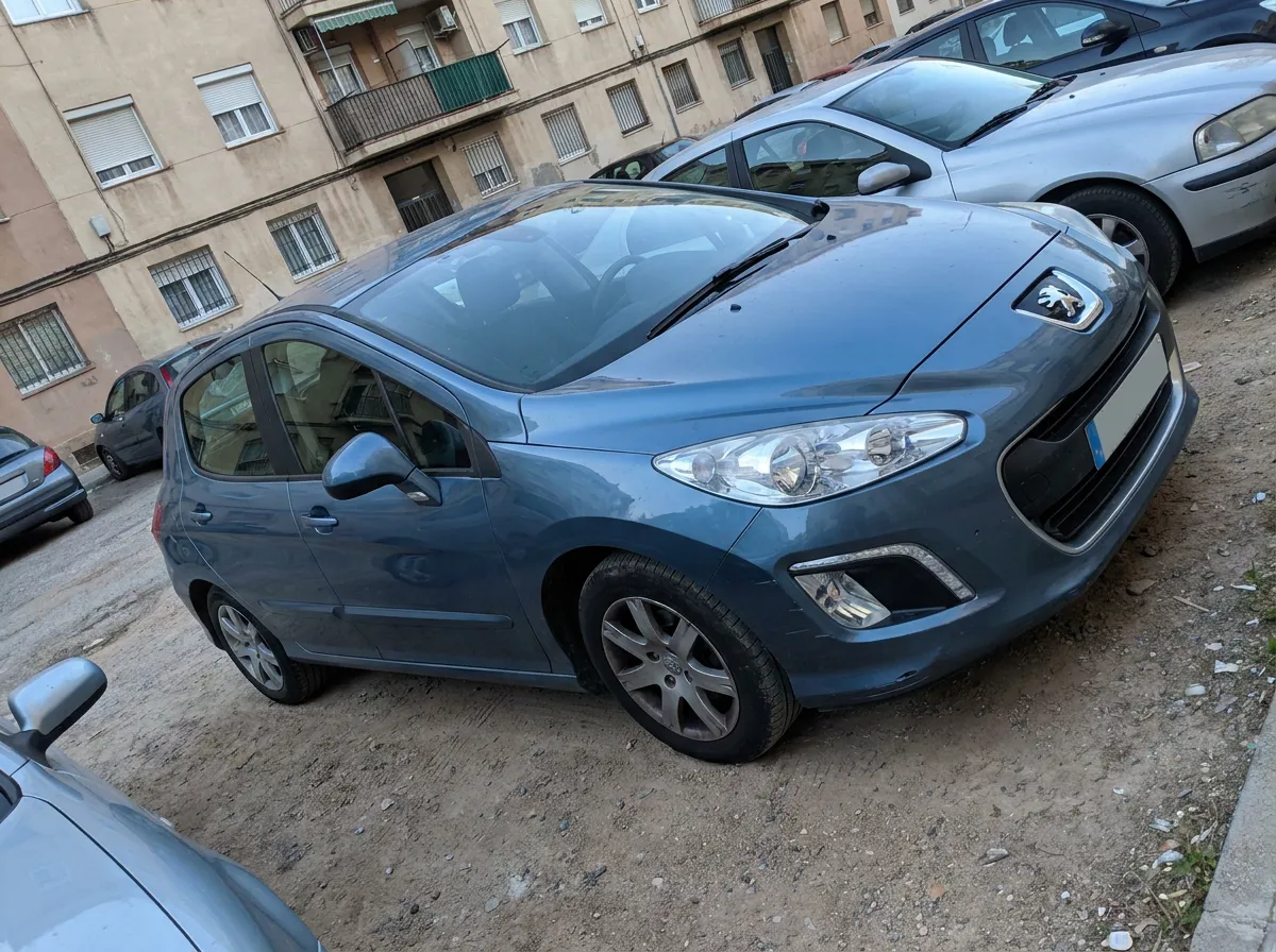 Peugeot 308 2013