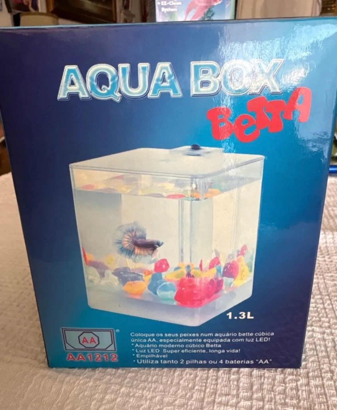 Aqua Box Betta 1.3L con luz LED