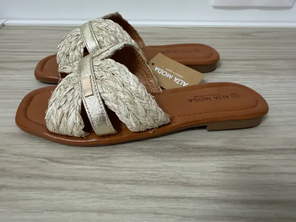 Sandalias yute nuevas con etiqueta
