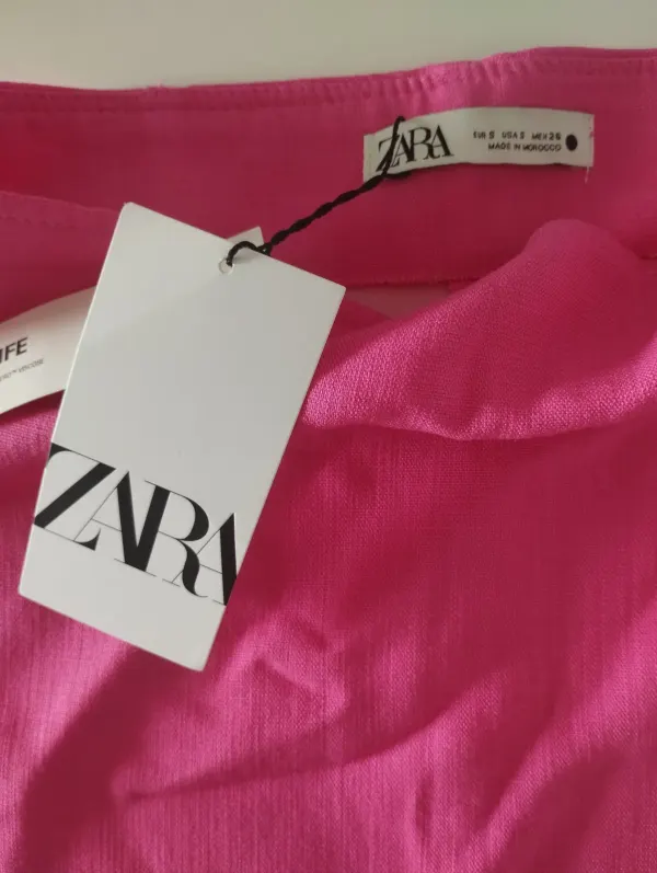 Minifalda ZARA Rosa Fucsia. NUEVA con etiqueta 🩷💝