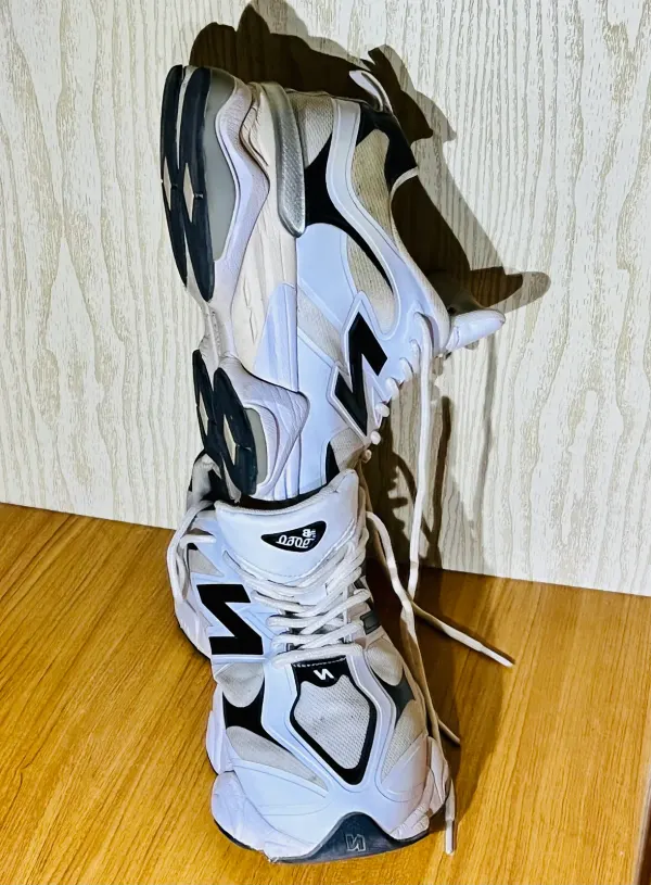 New Balance 9060 Originales