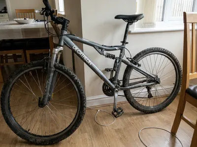 Bicicleta Decathlon MTB Doble Suspensión Gris