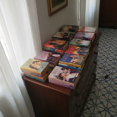 Lote de 22 libros de novela romantica