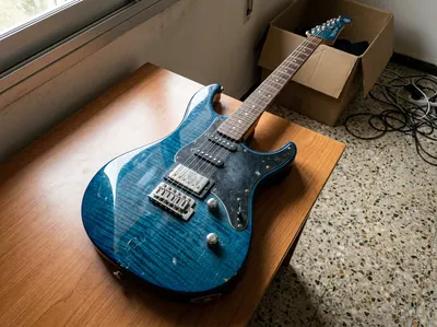 Yamaha Pacifica 212VQM TBL Guitarra Eléctrica