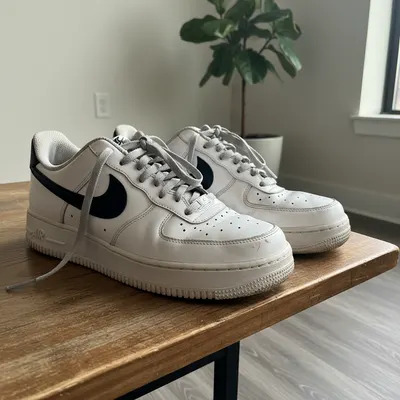 Nike Air Force 1 Zapatillas Negras y Blancas