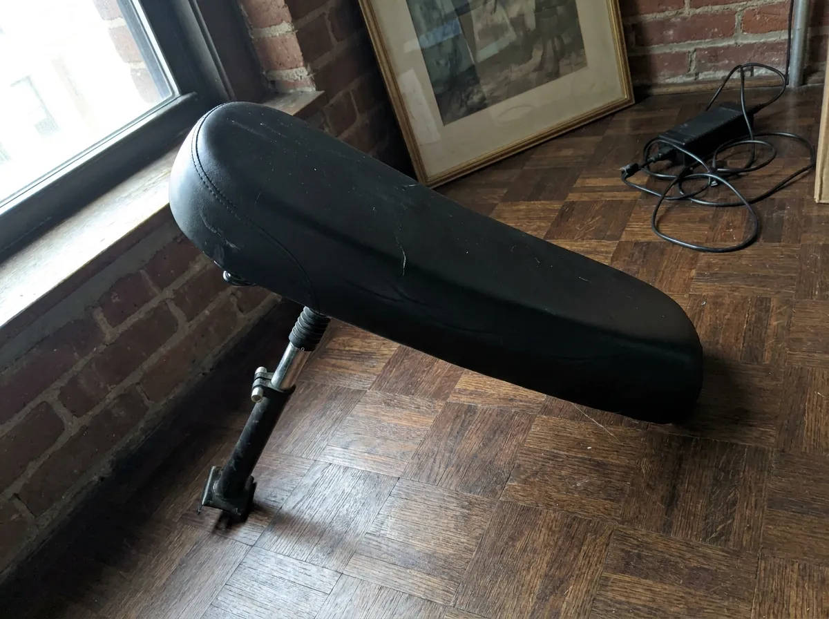 Asiento y tija patinete eléctrico negro