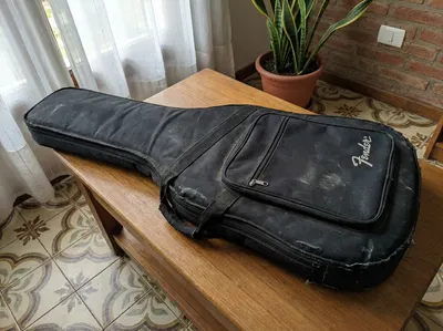 Funda Guitarra Fender Negra