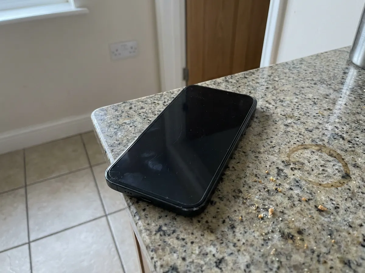 IPHONE 15 PLUS 128GB BAT 87% NEGRO + CAJA