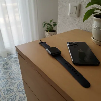 Apple Watch y iPhone 13 Negro