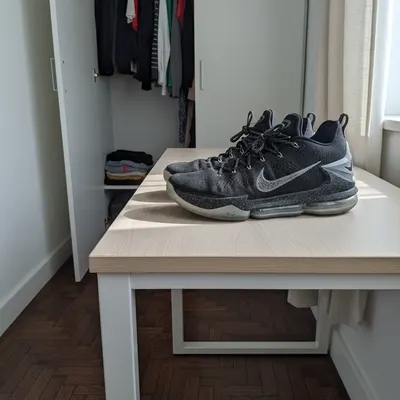 Zapatillas Baloncesto Nike Lebron XVIII Talla 43