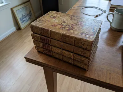 Libro antiguo primera edición completo